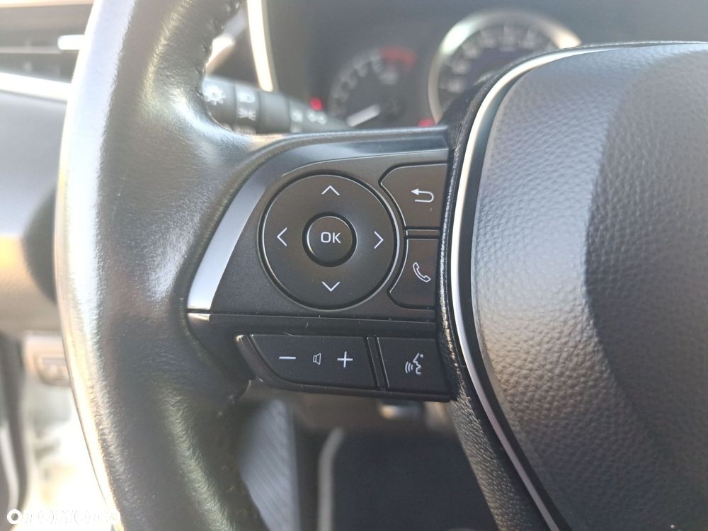 Toyota Corolla 1.8 Hybrid Comfort - 19