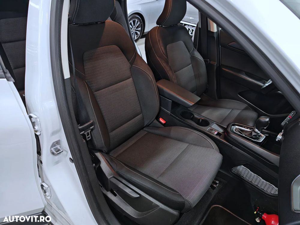 Renault Arkana E-TECH 145 Evolution - 9