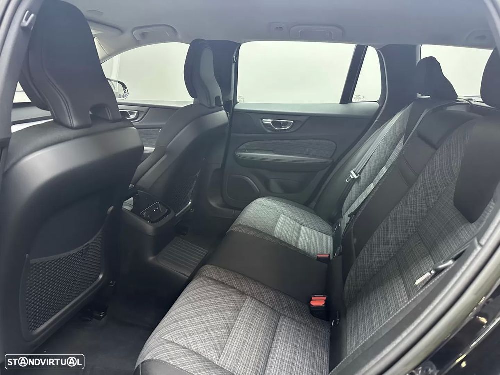 Volvo V60 2.0 T6 AWD TE Core - 8