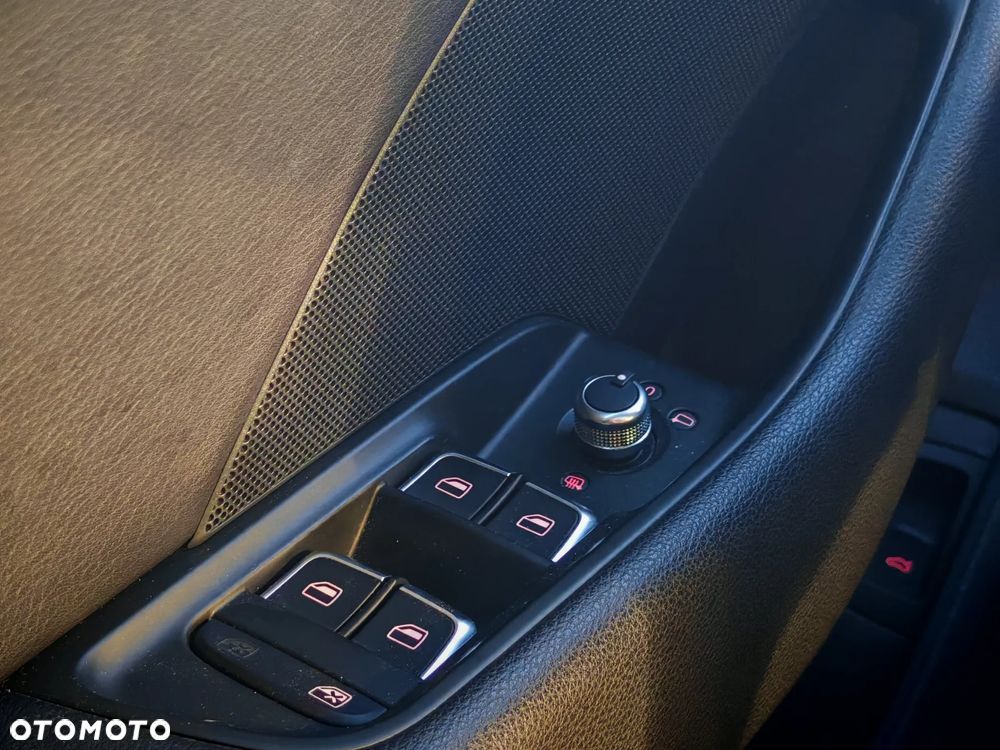 Audi A3 Limousine 40 TFSI Quattro S tronic - 7