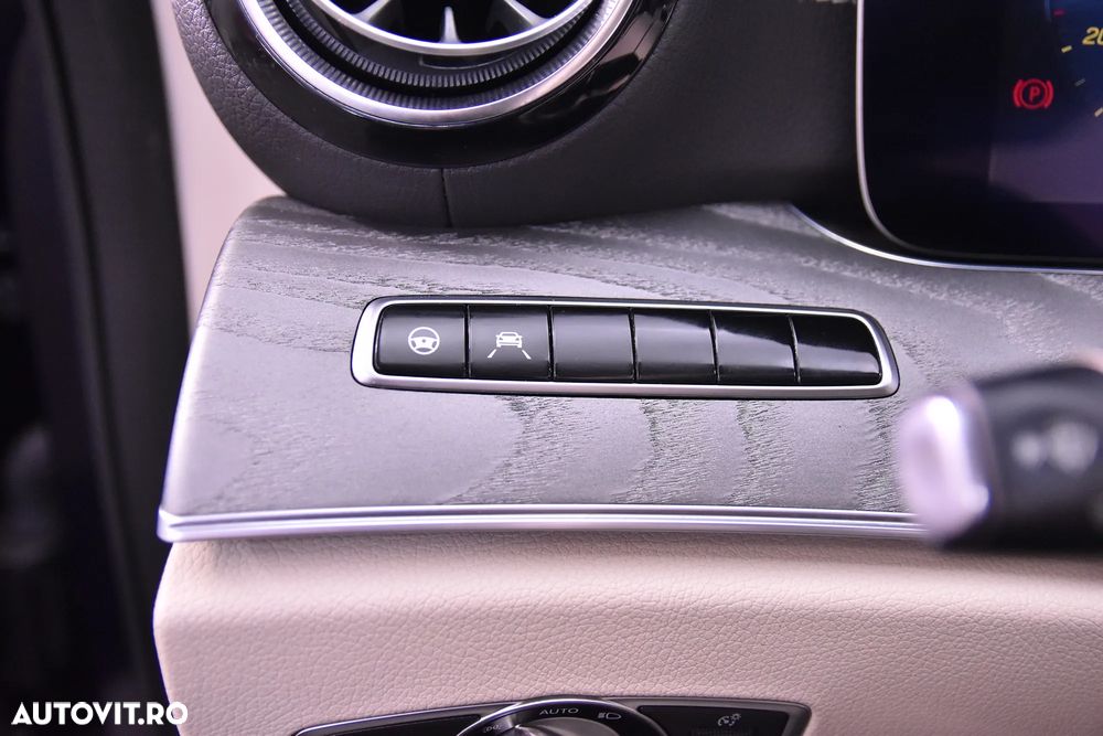 Mercedes-Benz CLS - 14