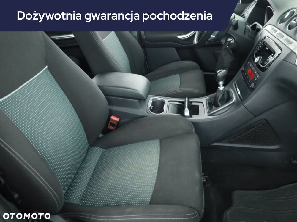 Ford S-Max - 9