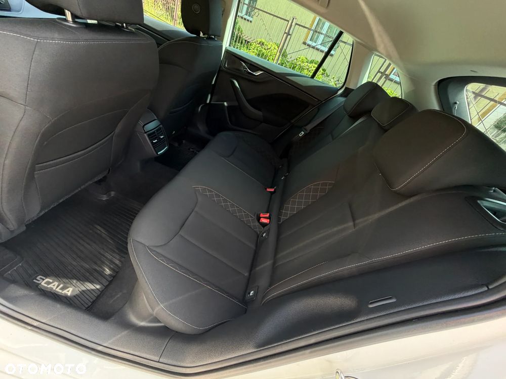 Skoda Scala 1.0 TSI Ambition - 33