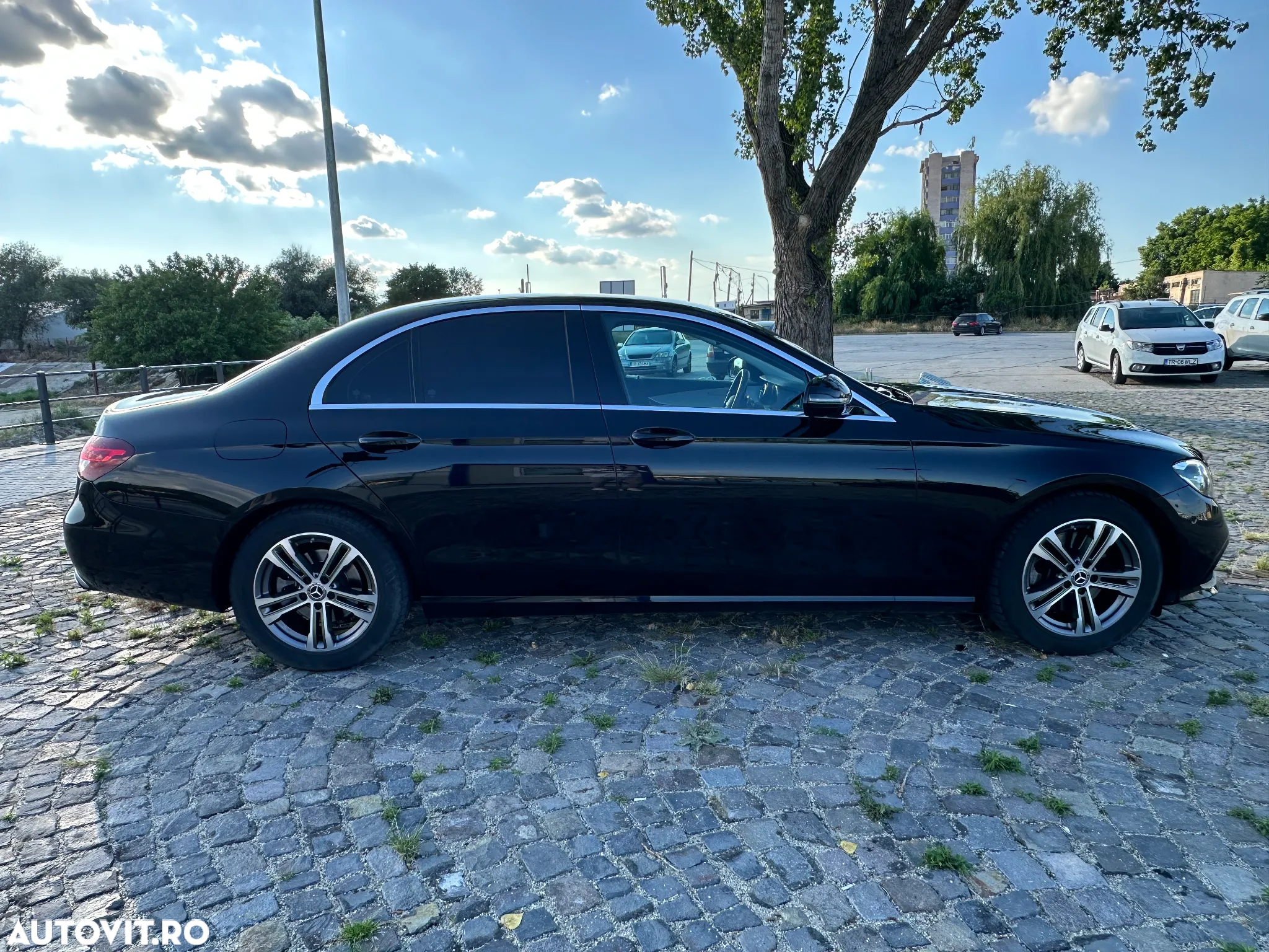 Mercedes-Benz E 220 d 4MATIC Aut. - 5