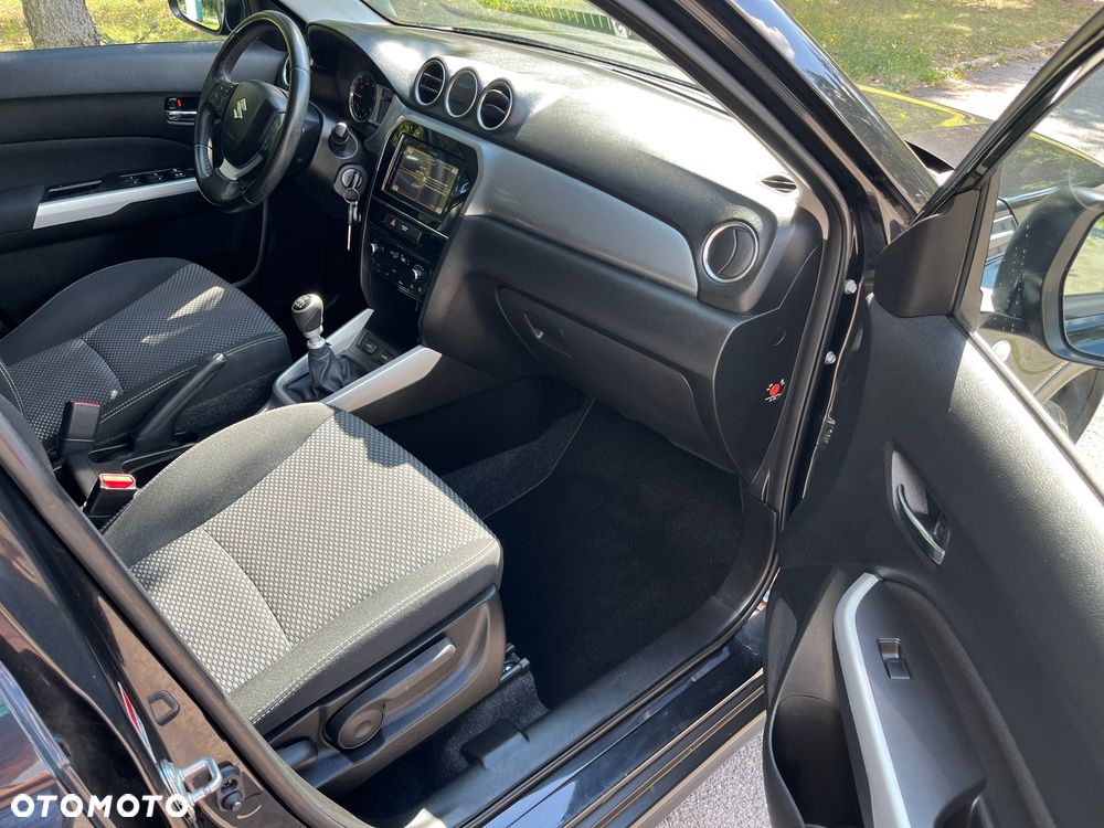 Suzuki Vitara 1.6 DDiS (4x2) Comfort+ - 17