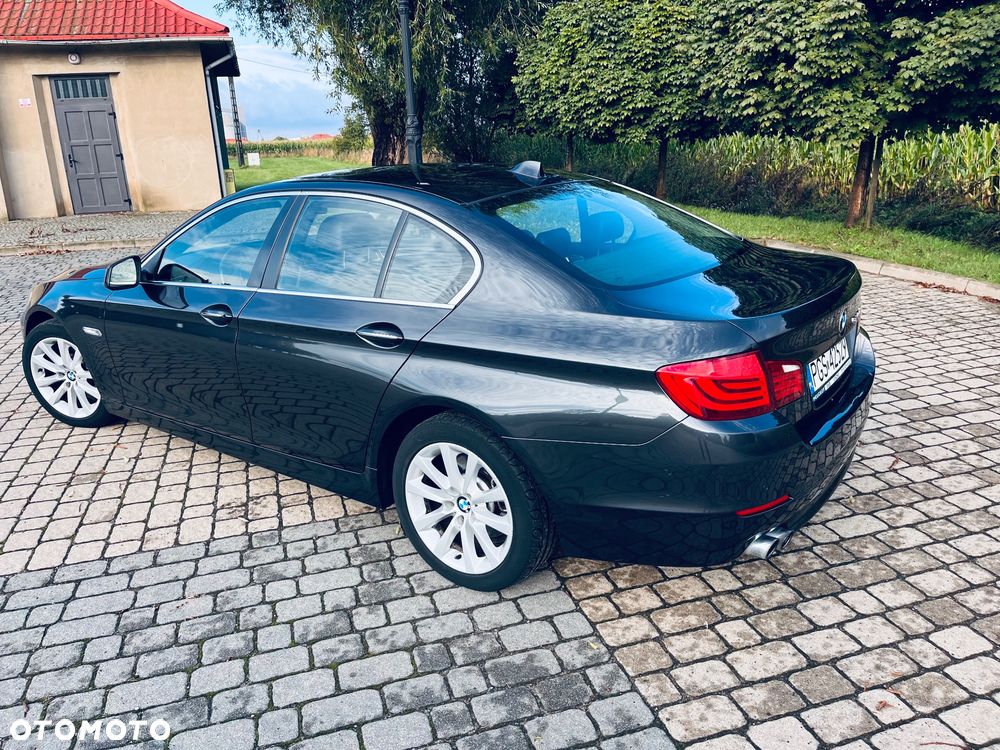BMW Seria 5 520d Touring Luxury Line - 5