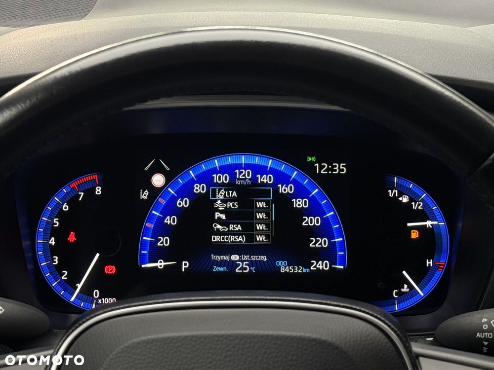 Toyota Corolla - 18