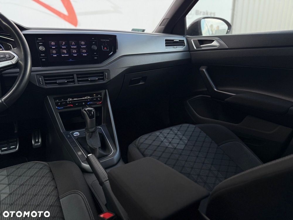 Volkswagen Taigo 1.0 TSI R-Line DSG - 11
