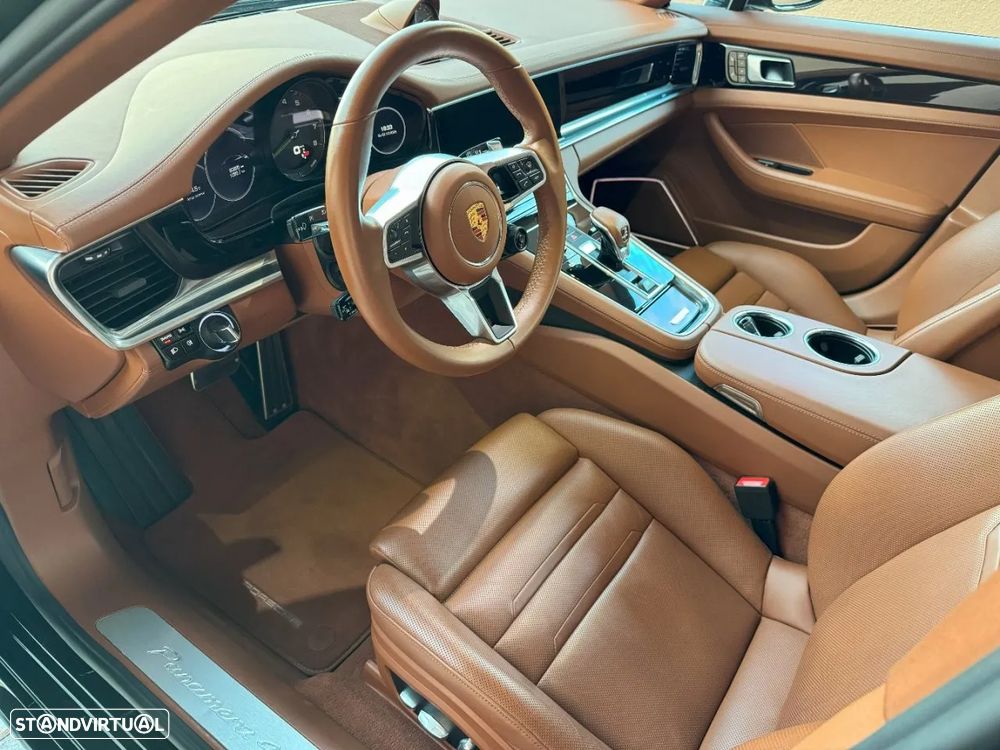 Porsche Panamera Sport Turismo 4 E-Hybrid - 8