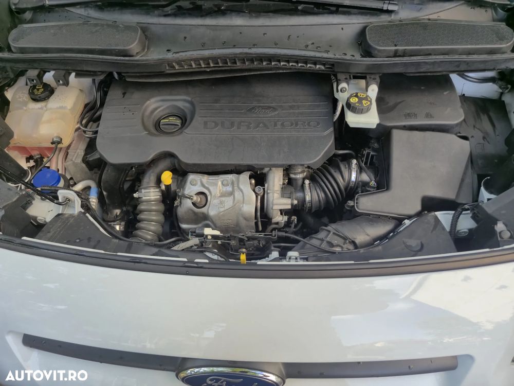 Ford Transit Connect - 8