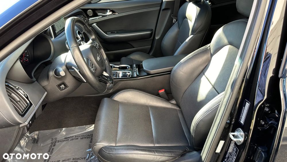 Kia Stinger 2.0 T-GDI GT Line - 11