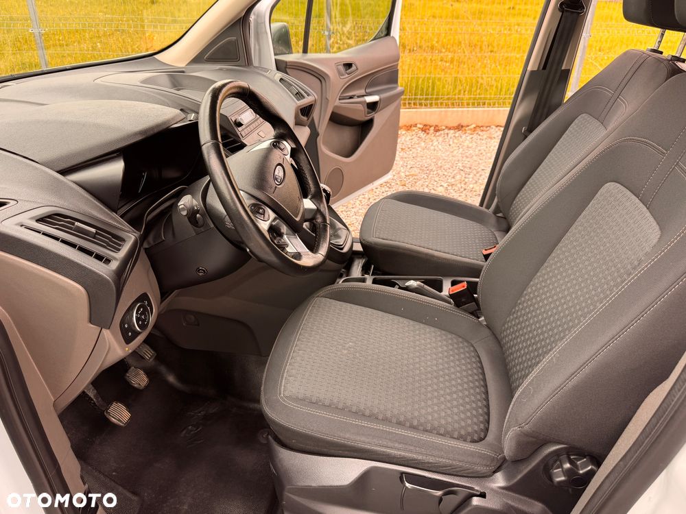 Ford Transit Connect - 7