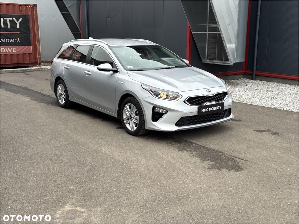 Kia Ceed 1.5 T-GDI M DCT - 10