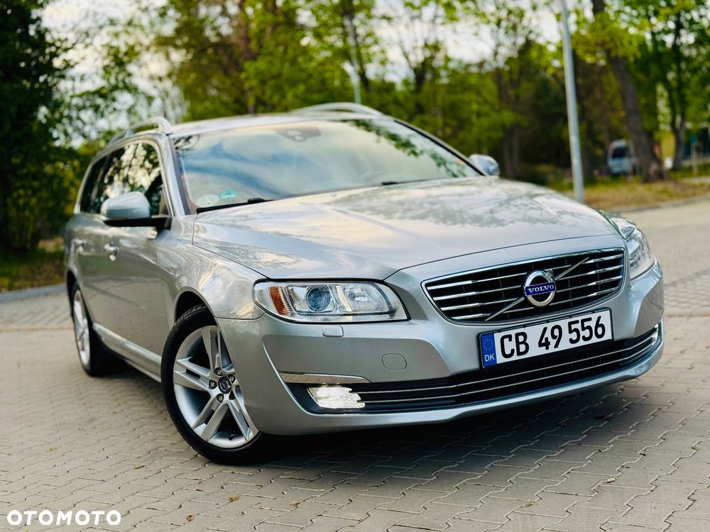 Volvo V70 D4 Geartronic Momentum - 23