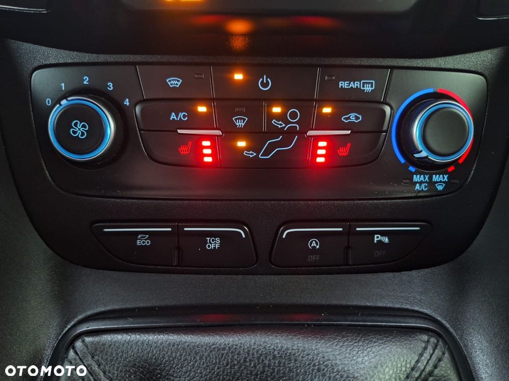 Ford Tourneo Connect 1.5 EcoBlue Titanium - 30