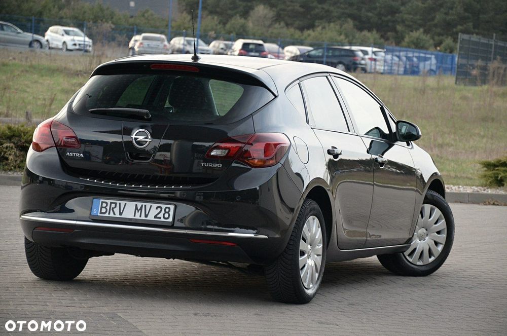 Opel Astra - 8