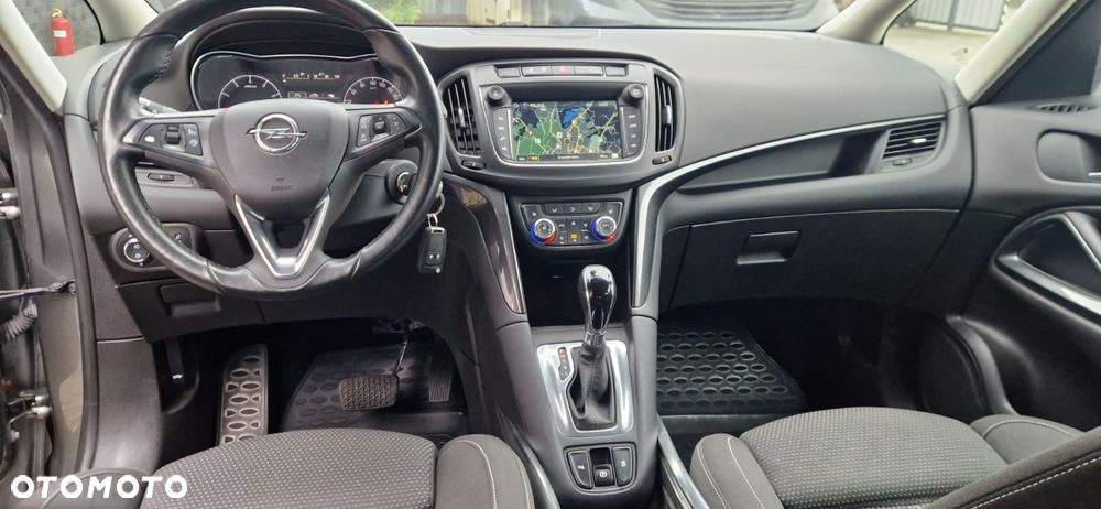 Opel Zafira Tourer 1.6 SIDI Turbo Sport - 10