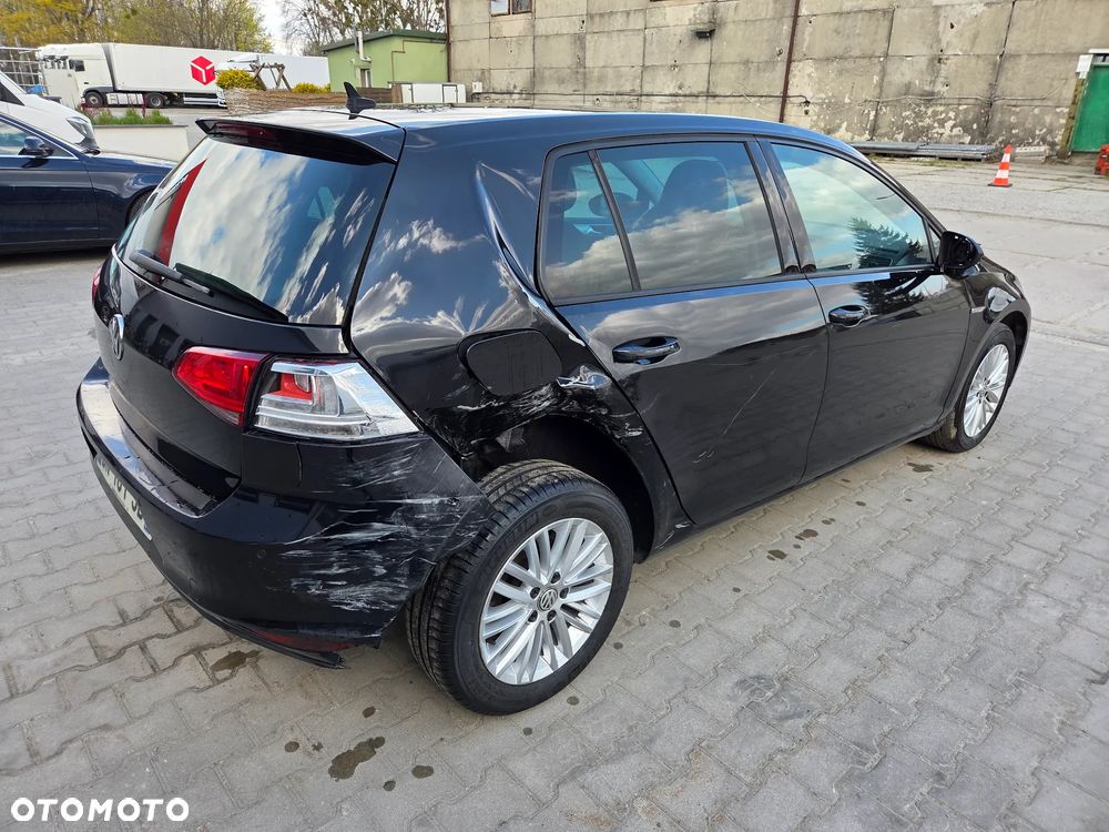 Volkswagen Golf 1.2 TSI BlueMotion Technology DSG Cup - 4
