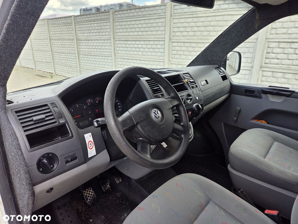Volkswagen Transporter - 13