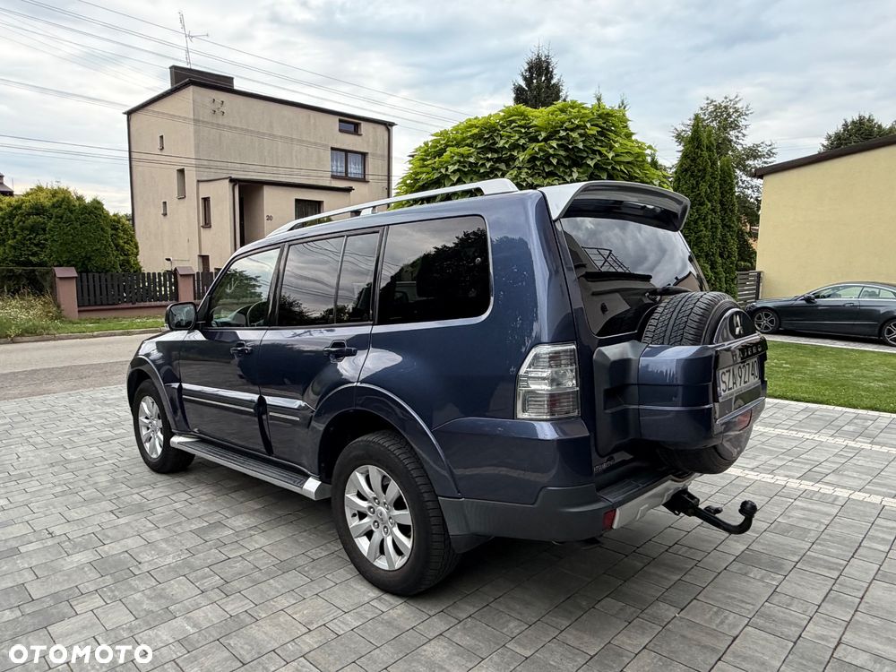 Mitsubishi Pajero 3.8 V6 Automatik Instyle - 4