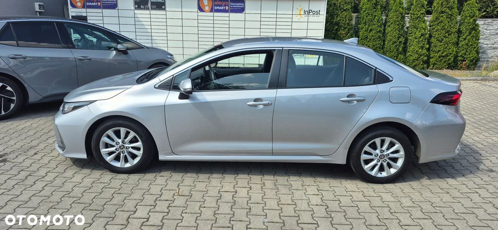 Toyota Corolla 1.8 Hybrid Style - 8