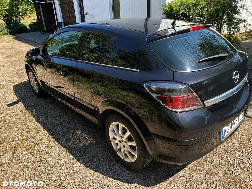 Opel Astra 1.6 Enjoy - 1
