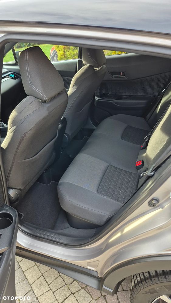 Toyota C-HR 1.8 Hybrid Executive - 23