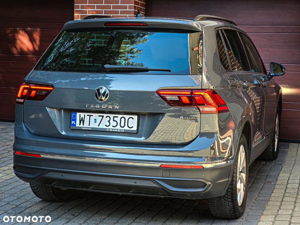 Volkswagen Tiguan 2.0 TDI SCR 4Mot Life DSG - 9