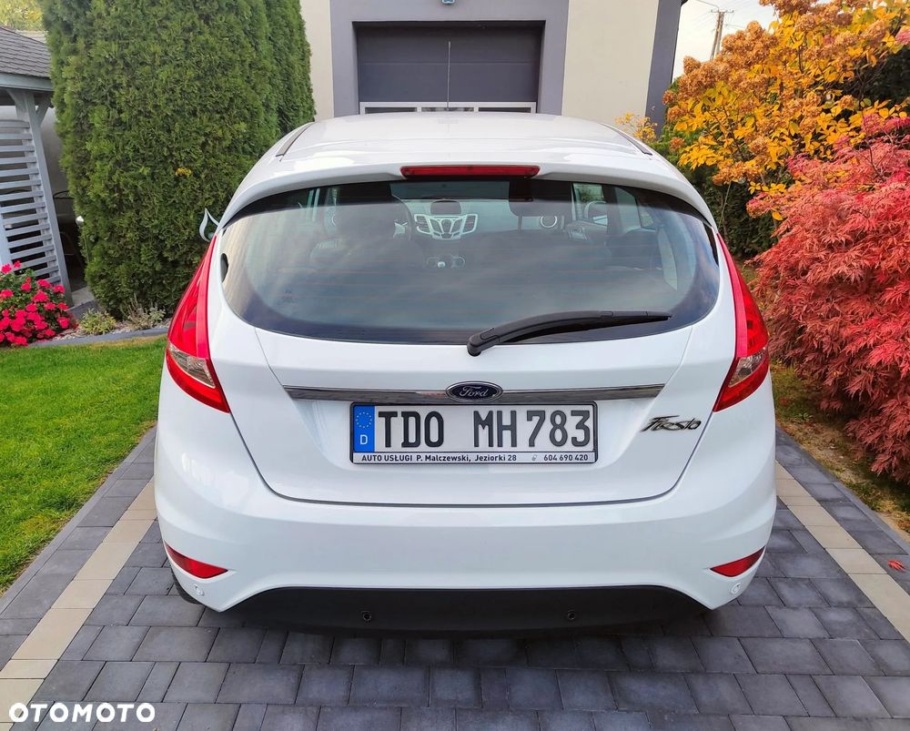 Ford Fiesta 2010 photo 5