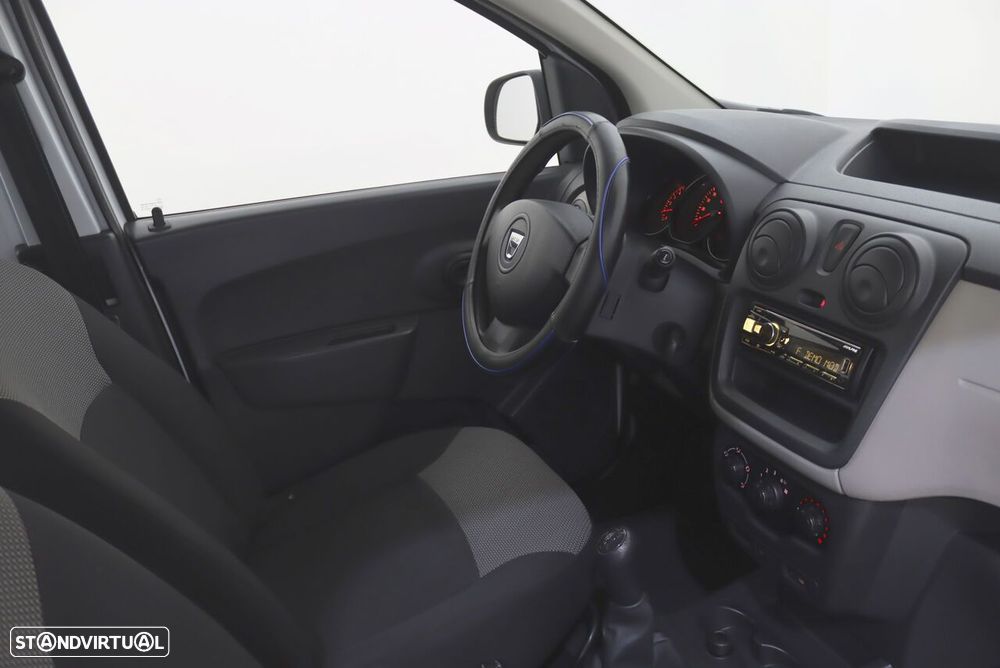 Dacia Dokker - 5