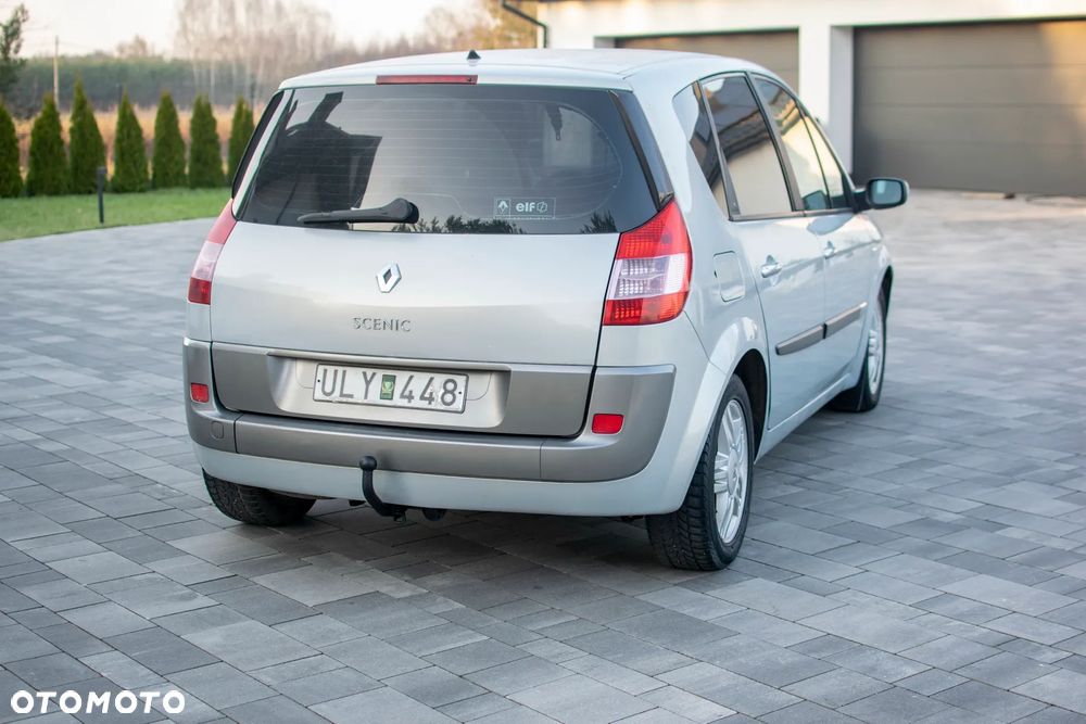 Renault Scenic - 12