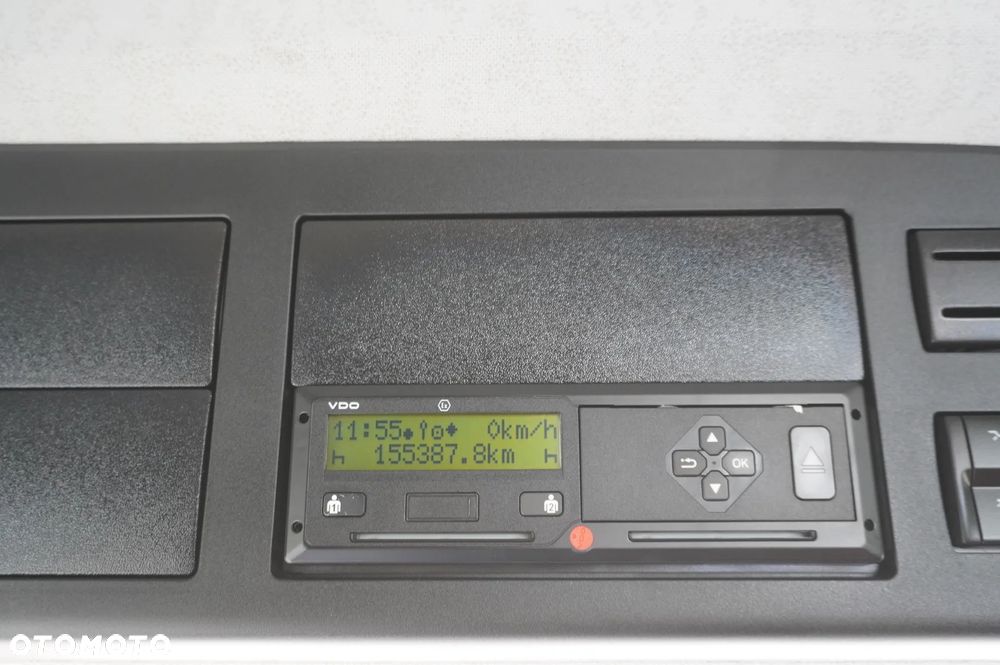 Mercedes-Benz Arocs 2633 burtowy / HDS FASSI F155A.0.23 / PILOT / 230 tys. km - 2