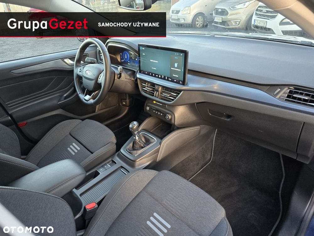 Ford Focus - 30