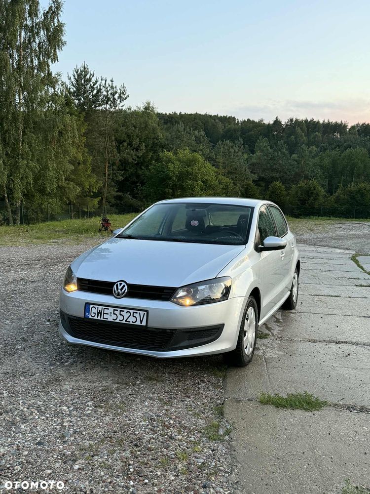 Volkswagen Polo - 2