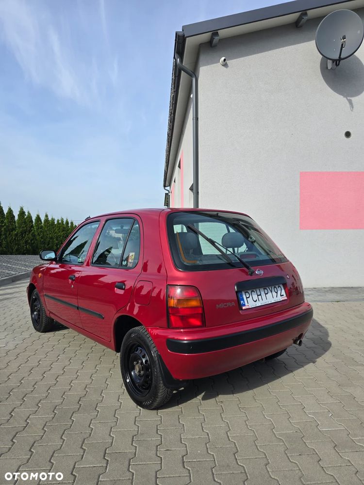 Nissan Micra - 4