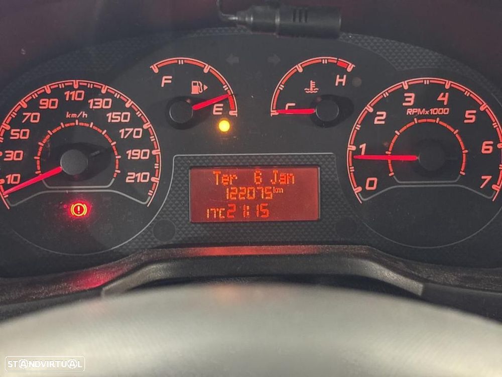 Fiat Fiorino 1.3 M-jet c/IVA - 4