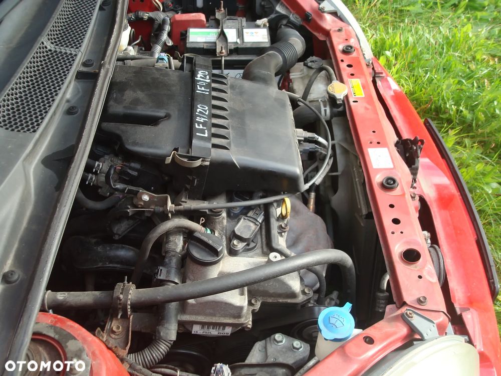 Toyota Yaris 1.0 VVT-i Sol - 16