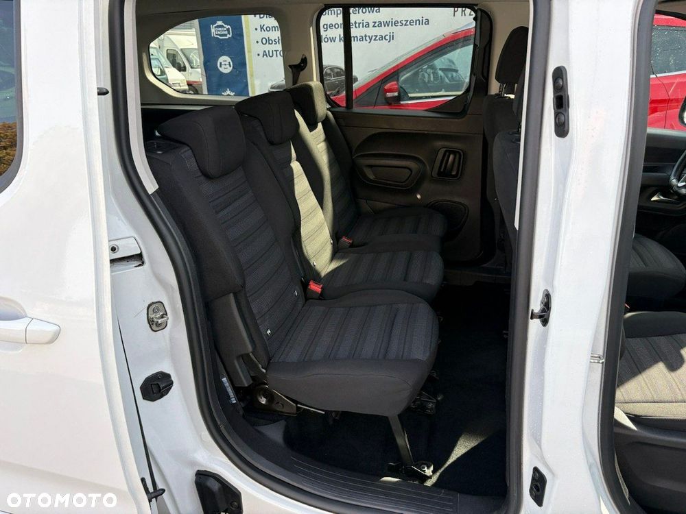 Opel Combo - 32
