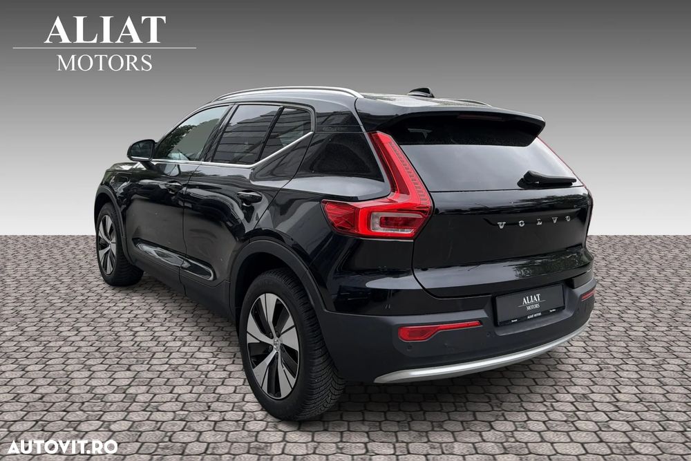 Volvo XC 40 T5 Twin Engine DKG Momentum Pro - 8