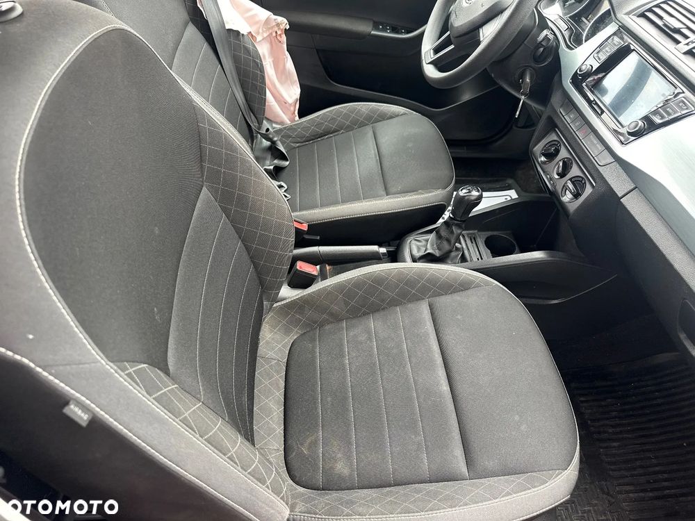 Skoda Fabia 1.0 Ambition - 27