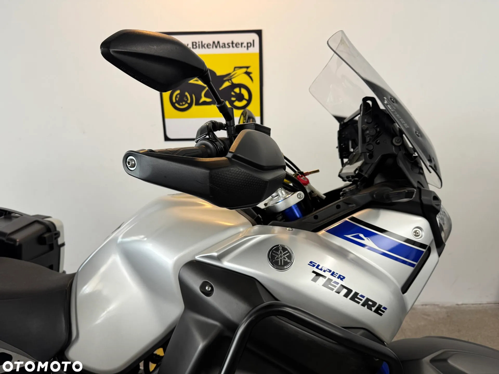 Yamaha XT - 10