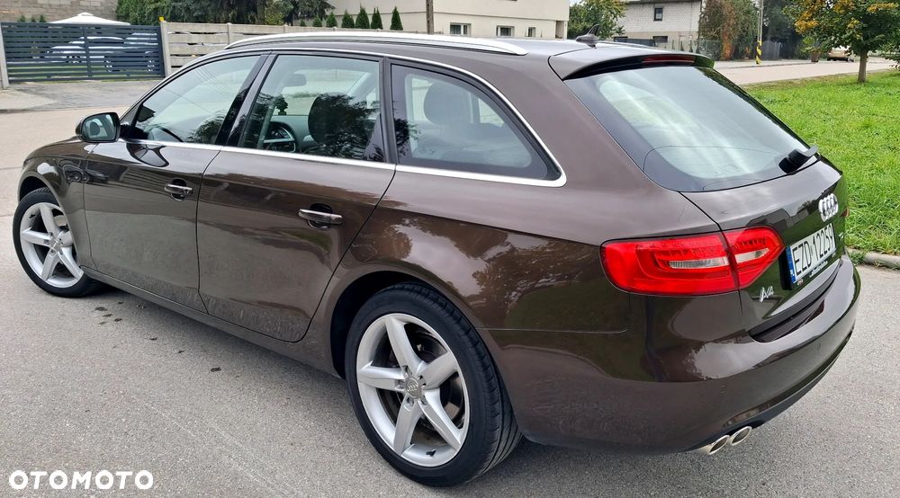 Audi A4 Avant 2.0 TDI DPF Attraction - 12