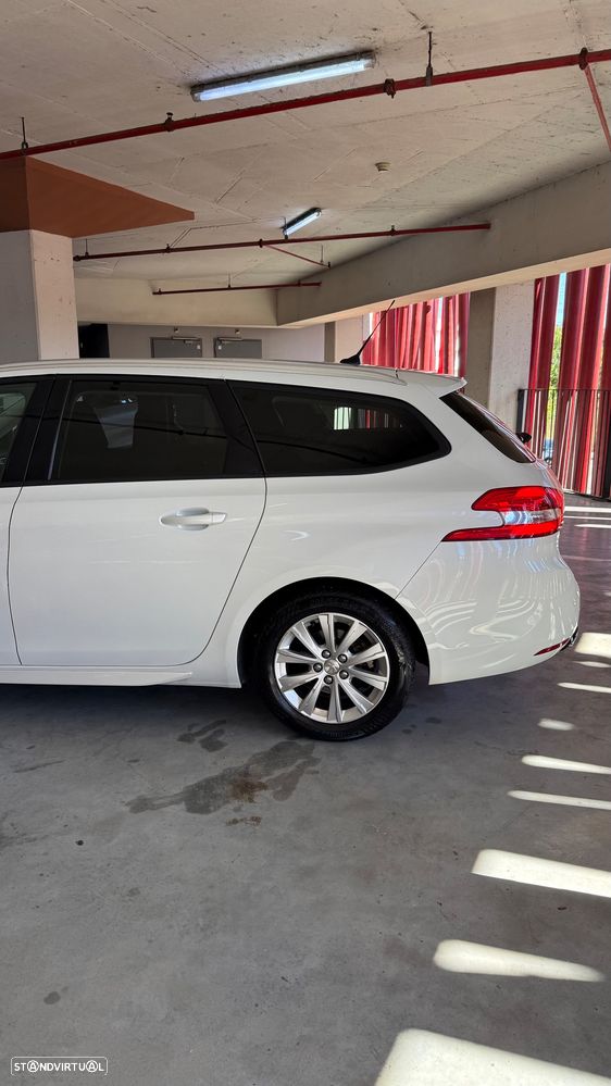 Peugeot 308 SW 1.6 BlueHDi Style - 4