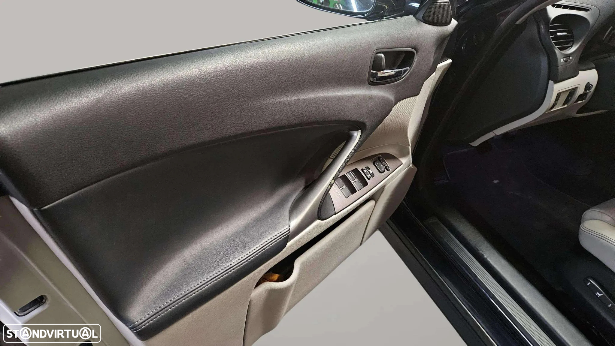 Lexus IS 220 d Executive 5G - 11
