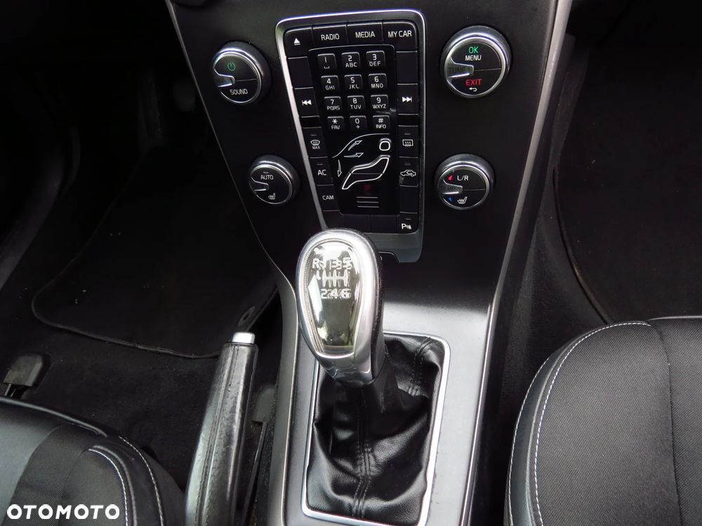 VOLVO V40 II LAKIER 477-46 1.6 D2 D4162T NA CZĘŚCI - 27