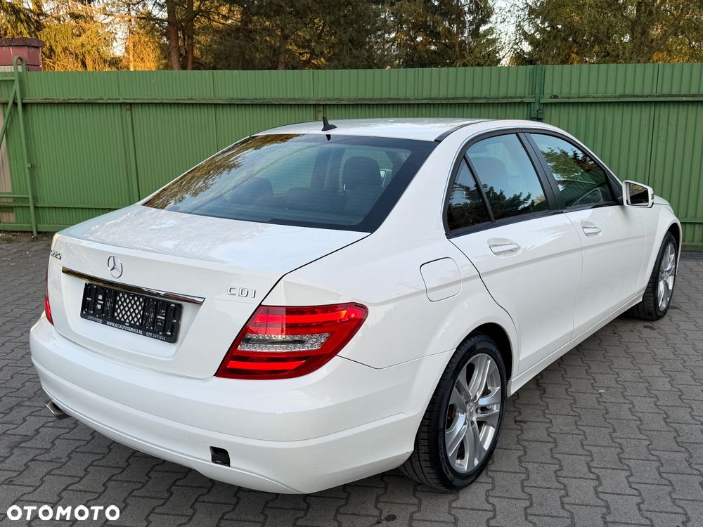 Mercedes-Benz Klasa C 220 (BlueTEC) d BlueEffICIENCY Edition 7G-TRONIC - 10