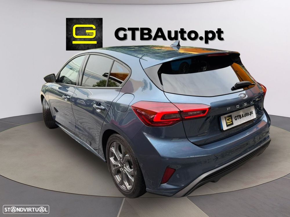 Ford Focus - 42