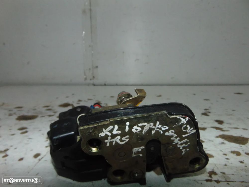 Toyota corolla ee100 fecho porta - 3