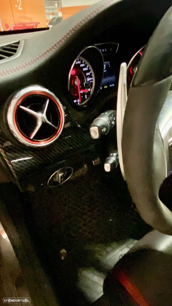 Mercedes-Benz GLA 45 AMG 4Matic 7G-DCT Edition 1 - 11