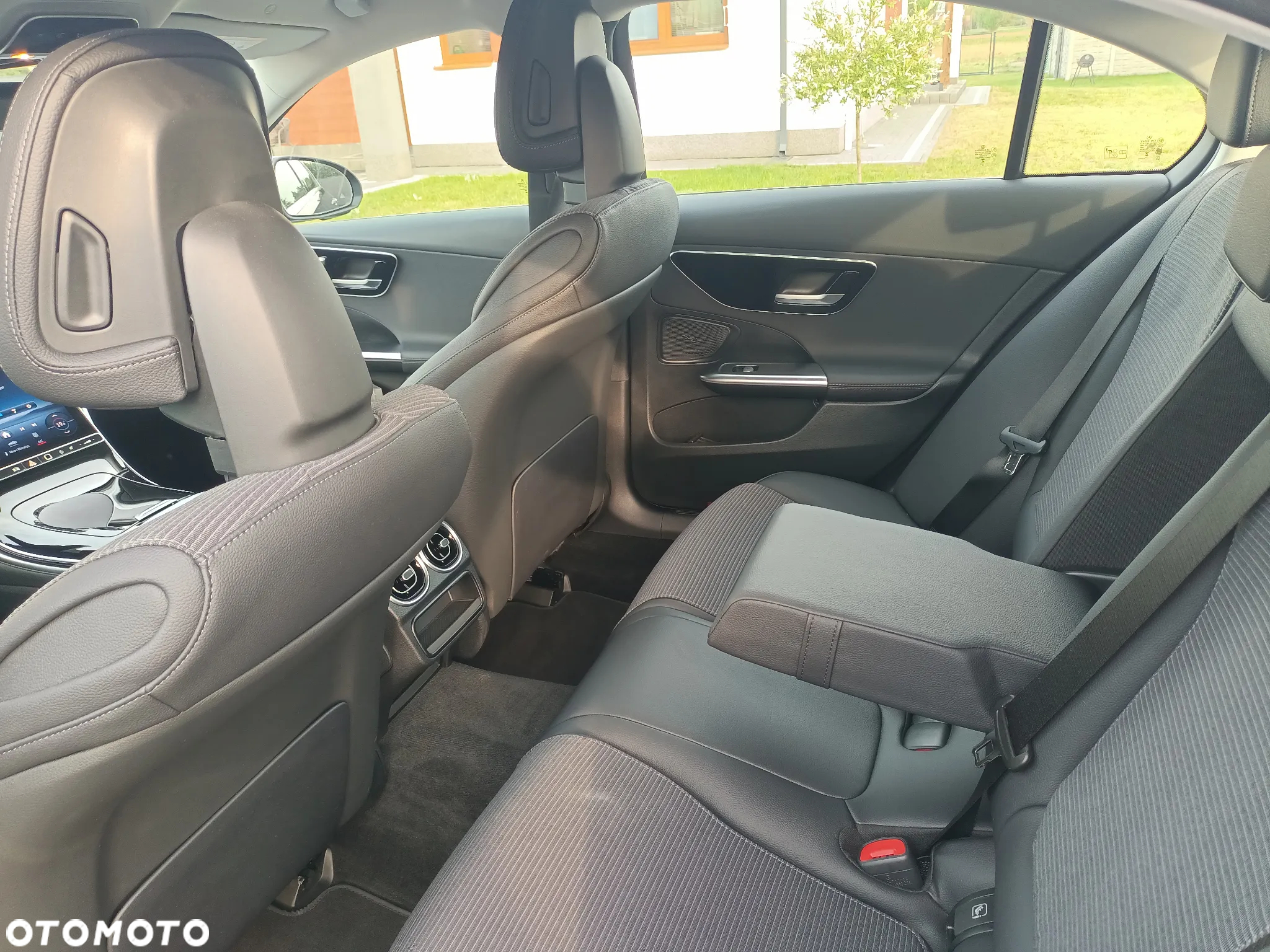 Mercedes-Benz Klasa C 180 mHEV Business Edition - 8
